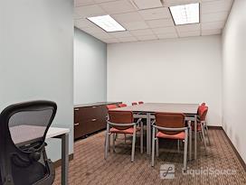 Regus | Americas Tower