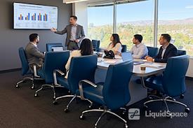 Regus | 24th and Camelback