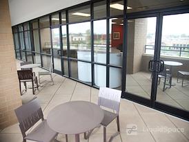 Regus | Columbia Center on Stadium