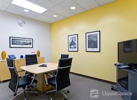 Regus || Elk Grove