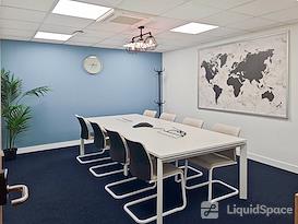 HQ | Hitchin, Invision House