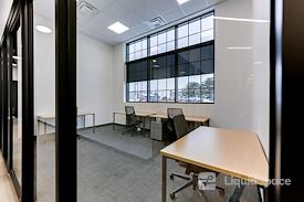 Venture X | Oakville - South Oak Junction