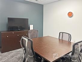 Regus | Columbia Center on Stadium