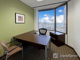 Regus | PNC Center