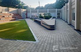 HQ | Chandigarh, Timber Market