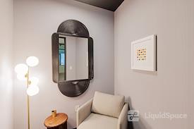 Industrious - Navy Yard