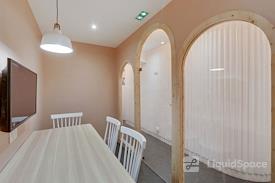 Timees Café & Coworking