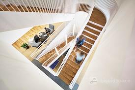 WeWork | 71 Robinson Rd