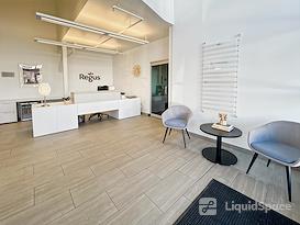 Regus | Oak Park Dr