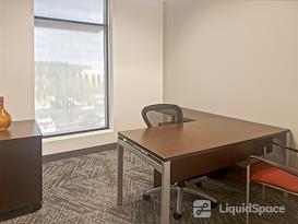 Regus | Arroyo Crossing
