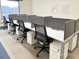 Regus | NJ, Bedminster - Crossroads Dr