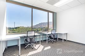 Regus || Russell Ranch