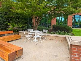 Regus | OR, Beaverton – AmberGlen