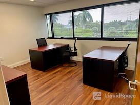 Crown Center Executive Suites (CCESuites)