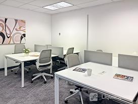 Regus | Hampton - Frontage Rd