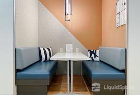 Regus | Legacy Town Center