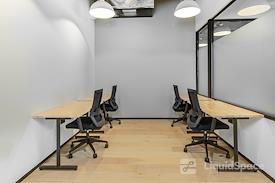 Signature | Hong Kong, The Quayside