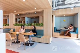 SPACES | ZUG, Spaces Main Station