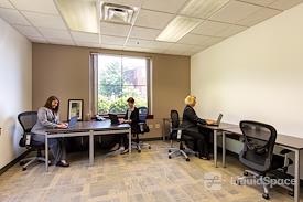 Regus | Brentwood Center (Office Suites Plus)