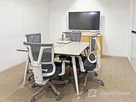 Regus | Shanghai, Hang Seng Bank Tower