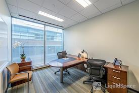 Carr Workplaces - Reston Town Center