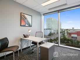 Regus | Florida, Sunny Isles - Netanya Center