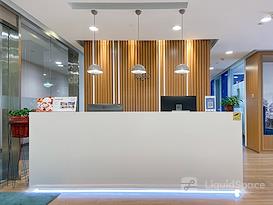 Regus | XIAN, Capita Mall Office
