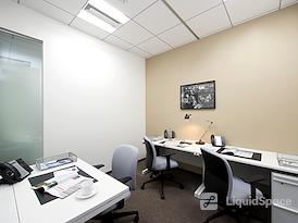 Regus | Nagoya Hirokoji Garden Avenue