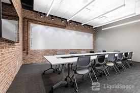 Roam Buckhead - Peachtree