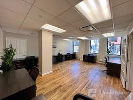 Select Office Suites - 1115 Broadway Flatiron NYC
