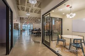 Common Desk - Wilmington