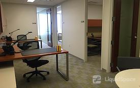 Carr Workplaces - Aon Center