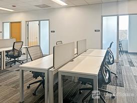 Regus | IL, Rosemont - W Higgins