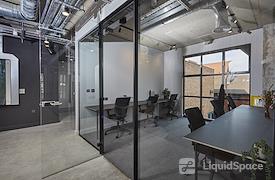 Colony | One Silk St