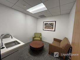 Signature | Paris, 72 Faubourg St Honoré