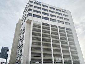 Regus || 300 E 2nd St