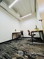 TKO Suites  - 307 West 38th Street