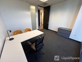 (WFB) Wells Fargo Tower