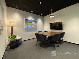 Industrious - Willis Tower