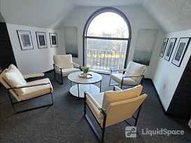 The IncuHub