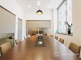 Regus | Tbilisi, Vazha-Pshavela