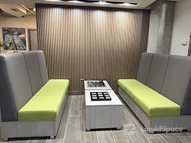 HUB116 - River North