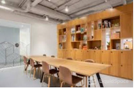 SPACES | IL, Chicago-  1 N State Street