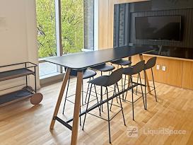 Signature | Washington - 600 Mass Ave