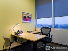 Regus | West Glen Town Center