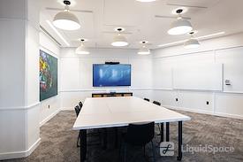 Hines | The Square at 205 Hudson Street