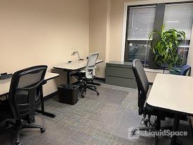 BusinessWise (Law & Finance Building)