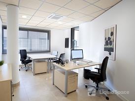 Regus | MALAGA, Regus Plaza de La Solidaridad