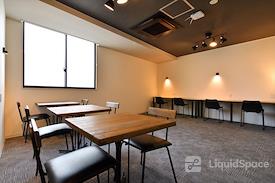 コワーキングスペースBase大曽根（ベース大曽根）