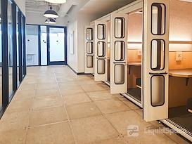 SPACES | TX, The Woodlands - 1725 Hughes Landing Blvd.